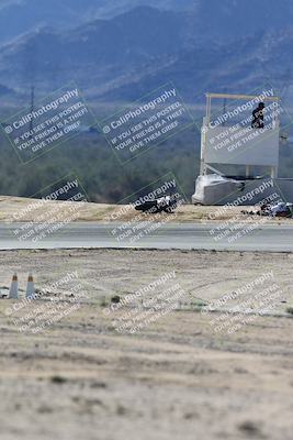 media/Nov-16-2025-Race Pace (Sun) [[8c5fa54630]]/Verified Riders/2-Turn 7 (945am)/